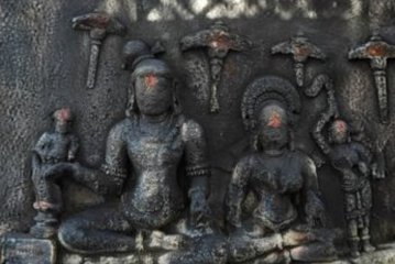The Silent Philosophy Carved in Stone: Re-reading the Kakatiya Sculpture of Ganapati Deva and Queen Somaladevi
